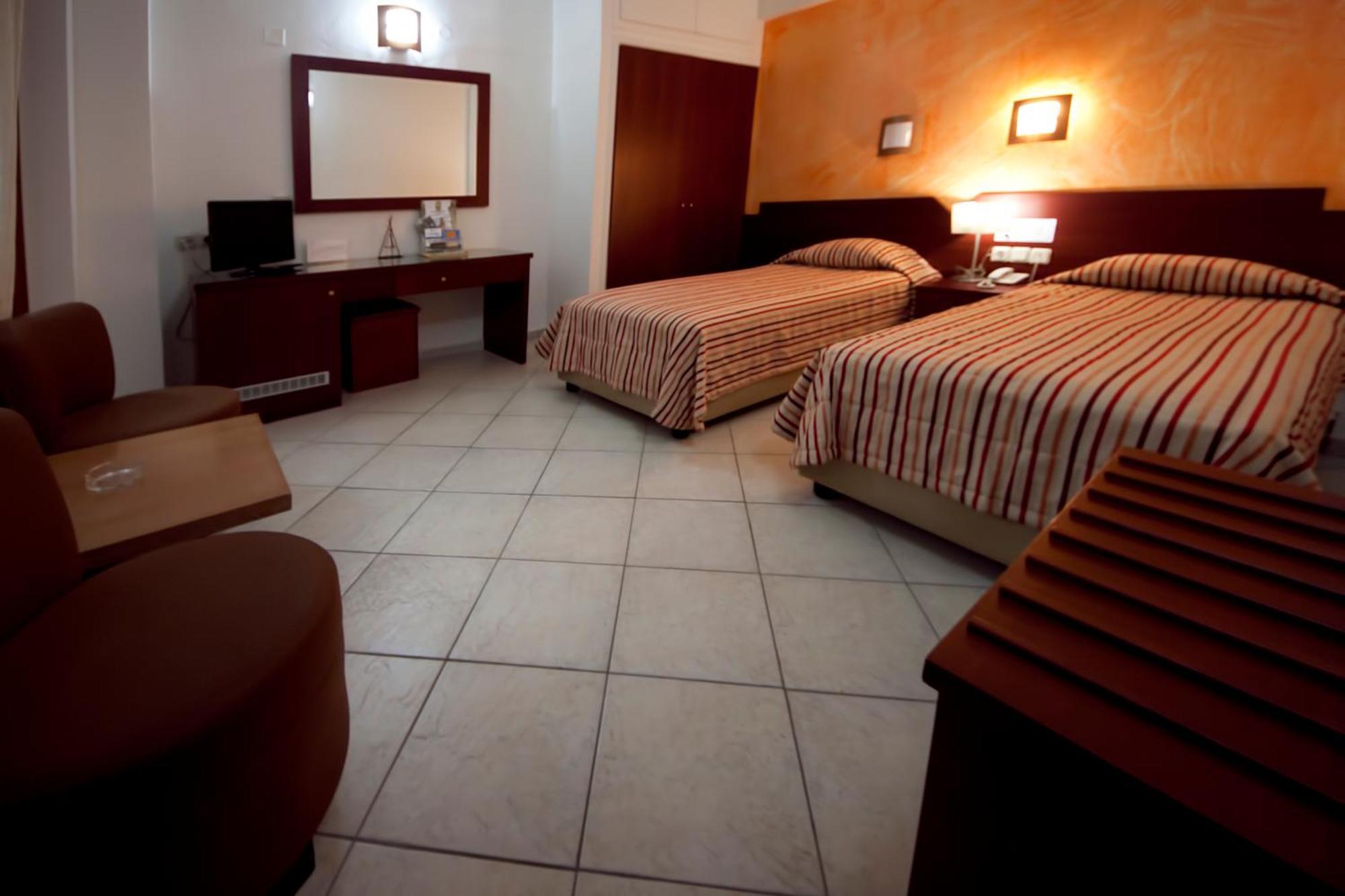 City Life Hotel Heraklion Exterior foto